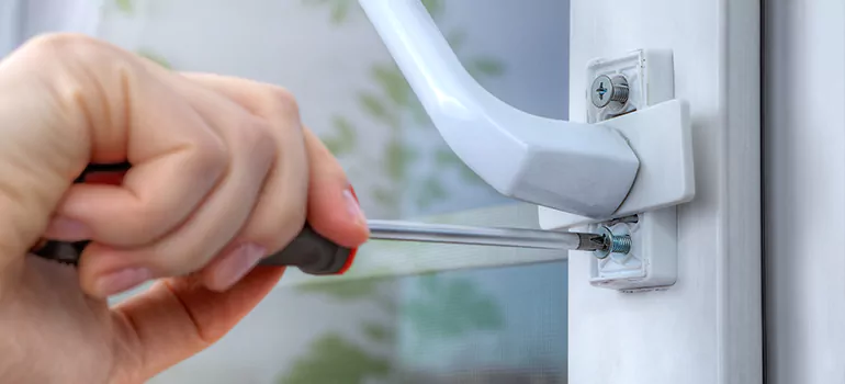 Window Crack Repair in Abbotsford, BC