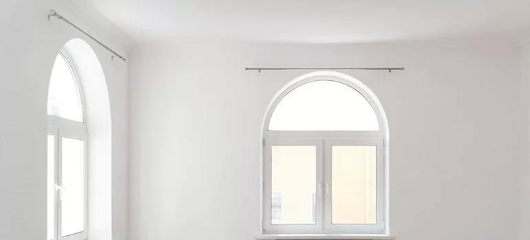 Small Hopper Window in Abbotsford, British Columbia